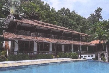 A PARCEL OF BUILDING LAND FOR CHALET (WEST WING)